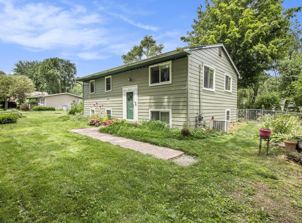 295 Fairmount Street, Whitmore Lake, MI 48189