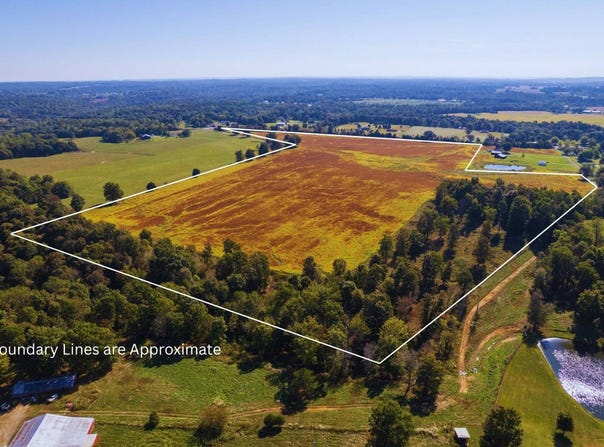 W Clifty Dr, Leitchfield, KY 42754