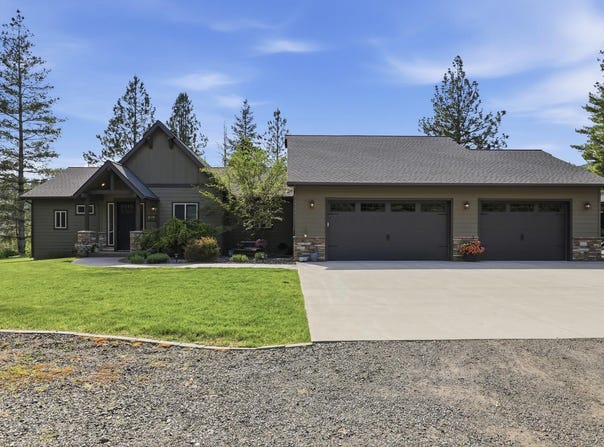 10374 W Casa Ranchero Dr, Coeur d Alene, ID 83854