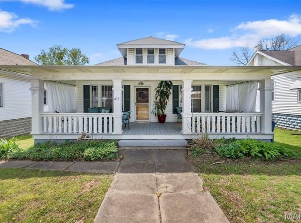 411 E Maple Street, Scott City, MO 63780