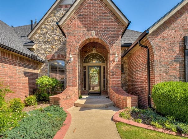 12515 Forest Oaks Drive, Choctaw, OK 73020