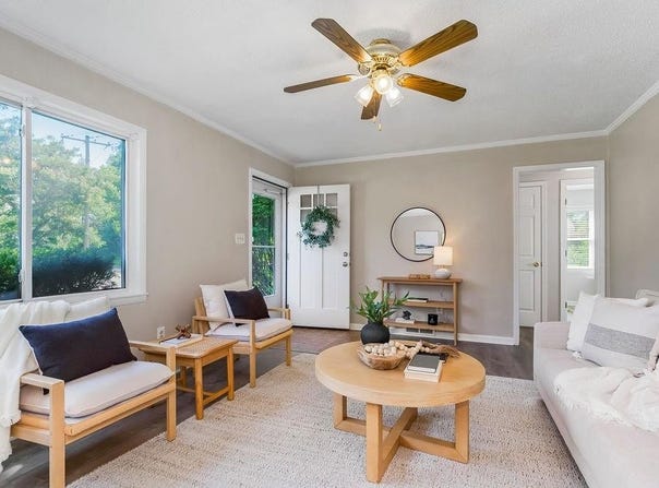 7652 Rainbow Drive, Prairie Village, KS 66208