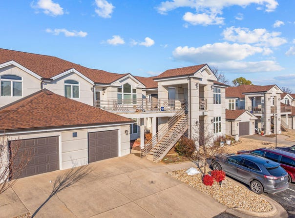 105 Oxford Drive, Branson, MO 65616