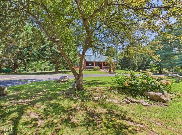 1147 Woods Road, Richmond, IN 47374