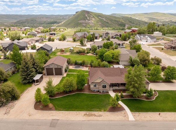 566 WILD WILLOW Dr, Francis, UT 84036