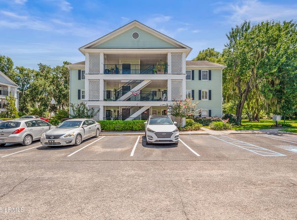 14 Riverwind Drive, Port Royal, SC 29935