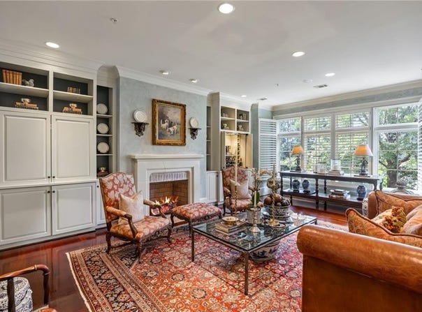 1 Brookhaven Drive NE, Atlanta, GA 30319