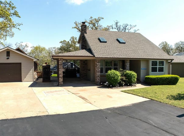 12795 Summit, Warsaw, MO 65355