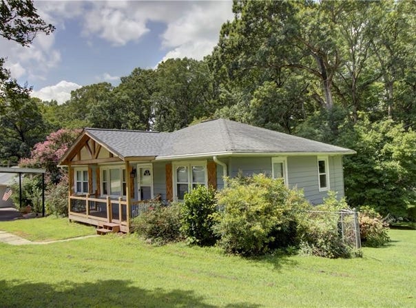 3854 Davis Street, Suwanee, GA 30024
