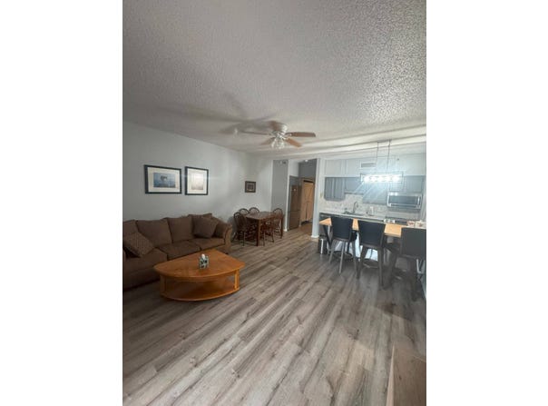 951 Fairway Cr. Apt. 1303, Bracketttville, TX 78832