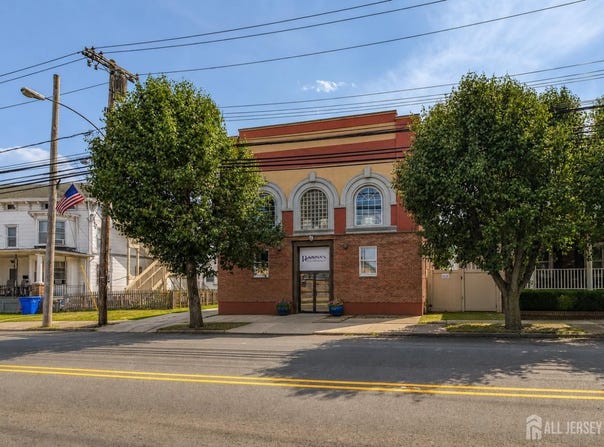 44 N Main Street N, Milltown, NJ 08850