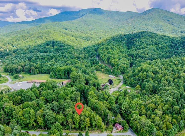 Azen Road, Damascus, VA 24236
