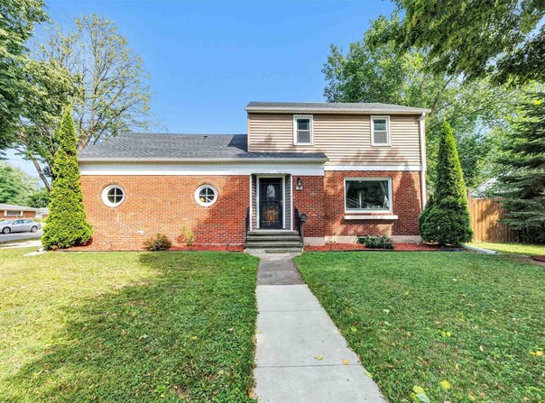 1103 S BAIRD Street, GREEN BAY, WI 54301