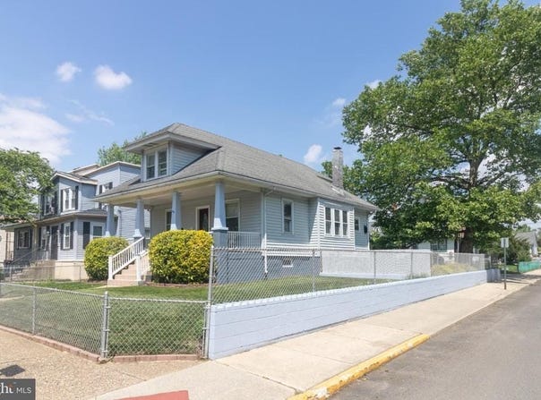 338 E EVERGREEN AVENUE, OAKLYN, NJ 08107
