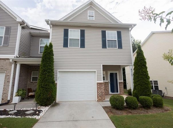 4727 Beacon Ridge Lane, Flowery Branch, GA 30542