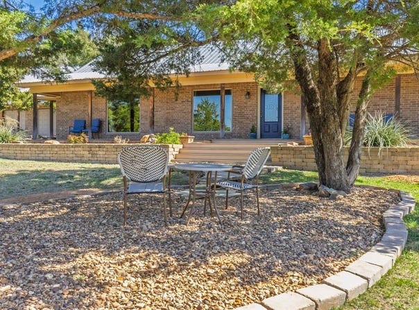 3130 State Highway 11, Leonard, TX 75452