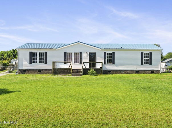 202 Red Sorrel Drive, Stella, NC 28582