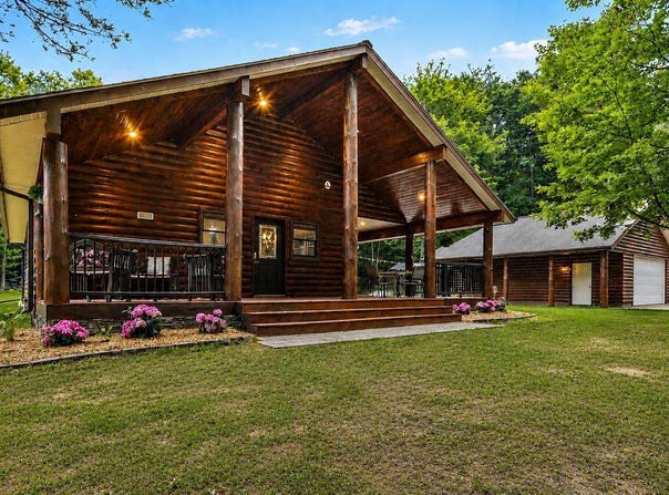 10694 N Mac Road, Irons, MI 49644