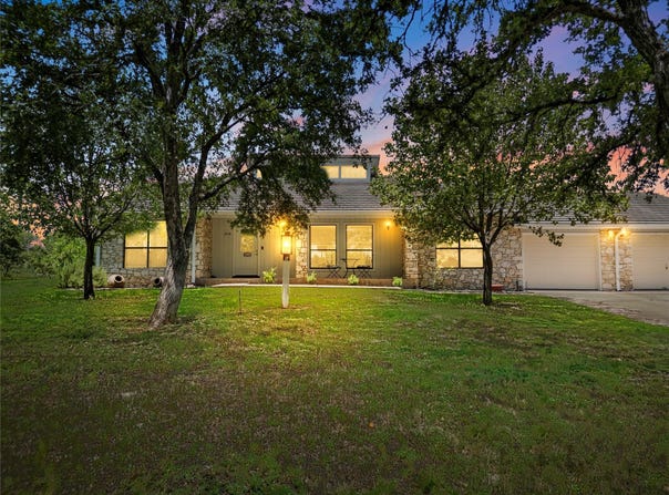 210 Teeoff, Horseshoe Bay, TX 78657