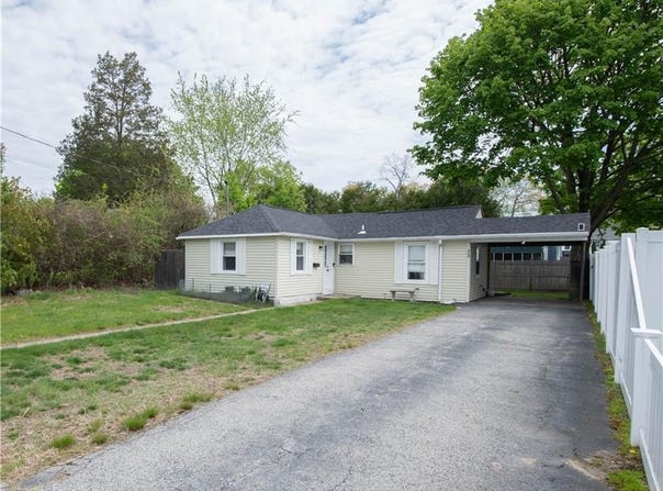 13 S Brookside Avenue, North Providence, RI 02911