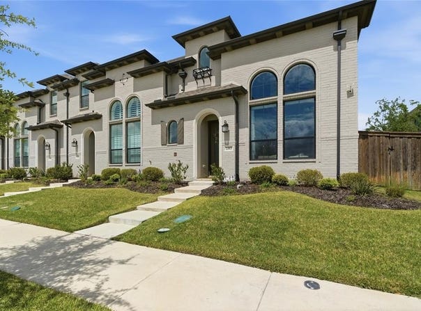 2353 Longspur Drive, Fort Worth, TX 76008
