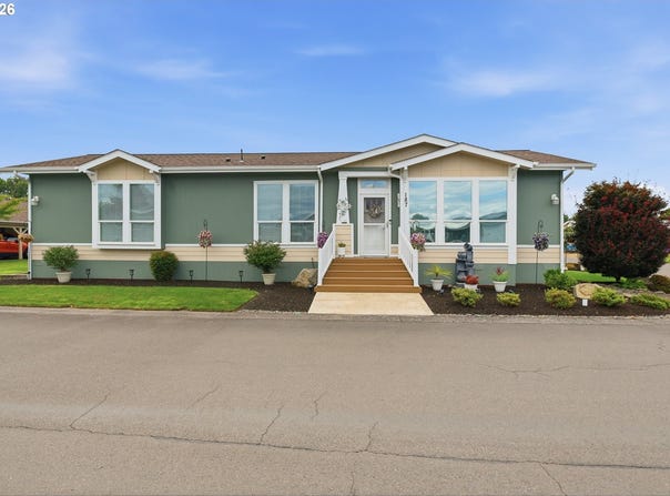 4155 NE THREE MILE Ln, McMinnville, OR 97128