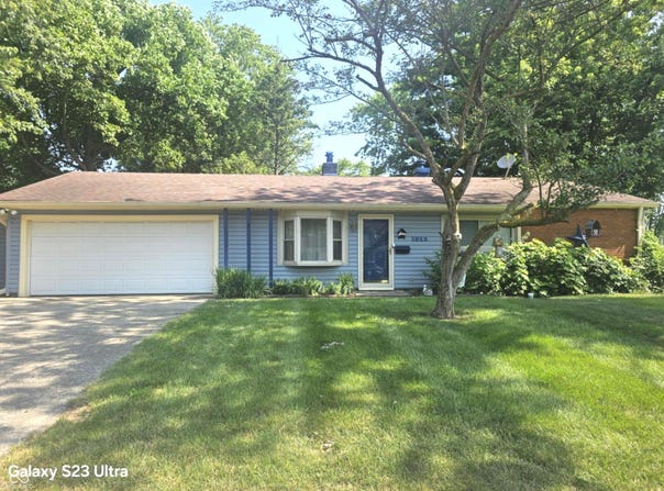 1812 W Riga Avenue, Marion, IN 46952