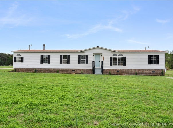 2048 Towncrier Drive, Kinston, NC 28504