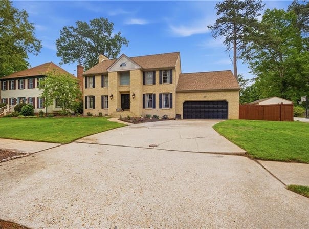913 Montebello Circle, Chesapeake, VA 23322
