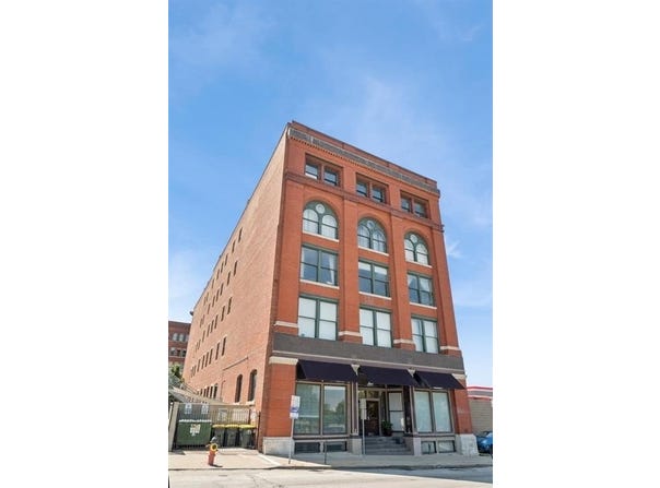 609 Central Street, Kansas City, MO 64105