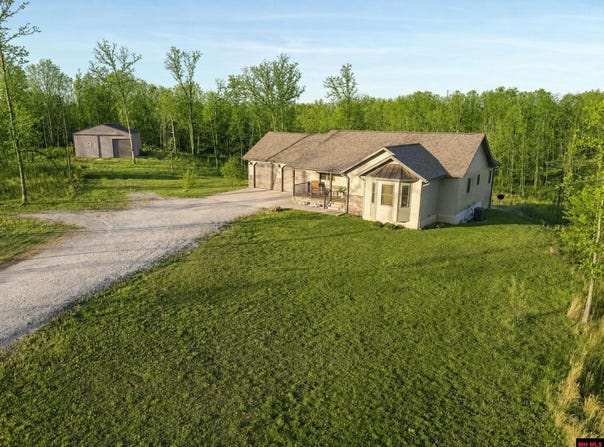1278 FOX CIRCLE DRIVE, Mountain View, MO 65548