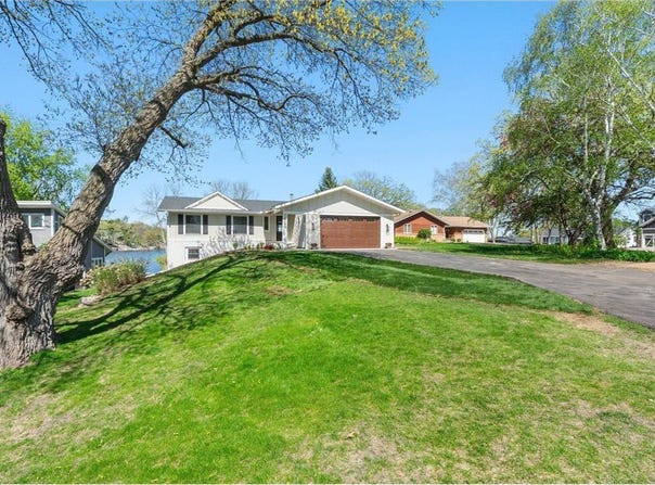 3124 Linden Circle NW, Prior Lake, MN 55372