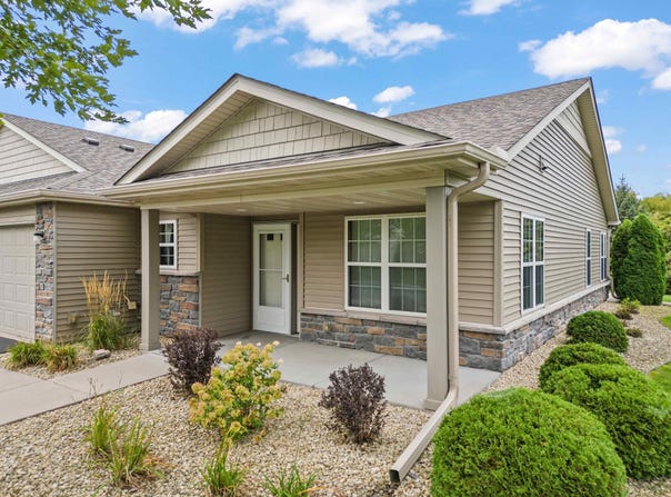 6481 Ojibway Path, Lino Lakes, MN 55014