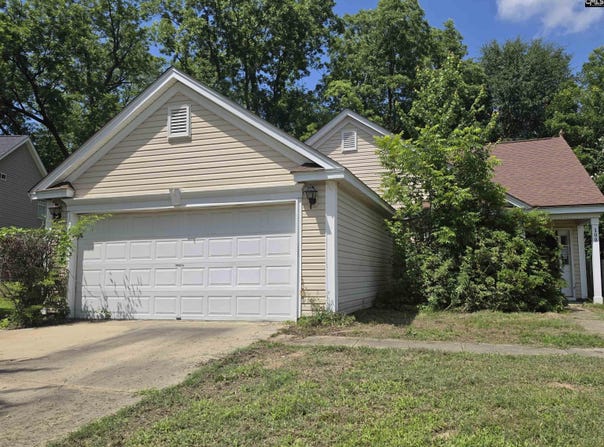 108 Creek Side Court, Lexington, SC 29072