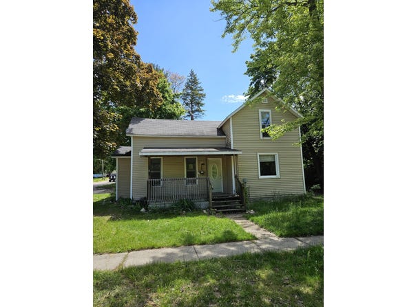 189 Banks Street, Coloma, MI 49038