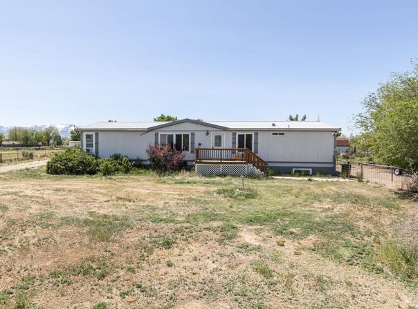 434 Castlecrest Drive, Spring Creek, NV 89815