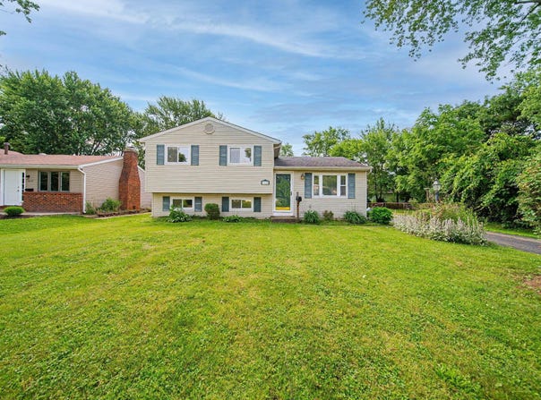 3619 Bolamo Drive, Westerville, OH 43081