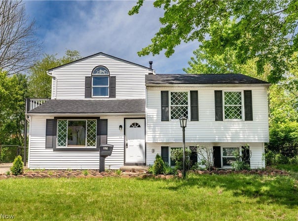 1271 Carol Drive, Kent, OH 44240