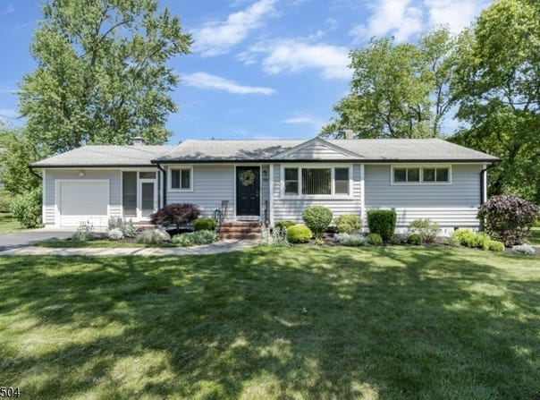 454 Hauck Rd, Bridgewater Twp., NJ 08807-2419