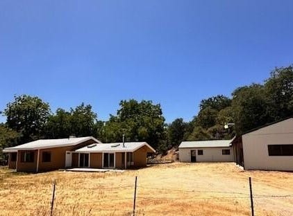 45911 Orchard Drive, Miramonte, CA 93641