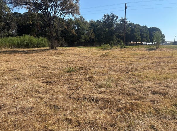 379 & 401 CR 167, Whitesboro, TX 76273