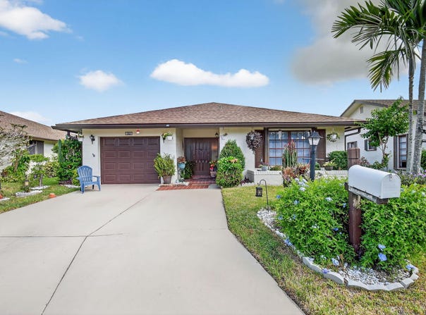 6119 Peachtree Lane, Greenacres, FL 33463