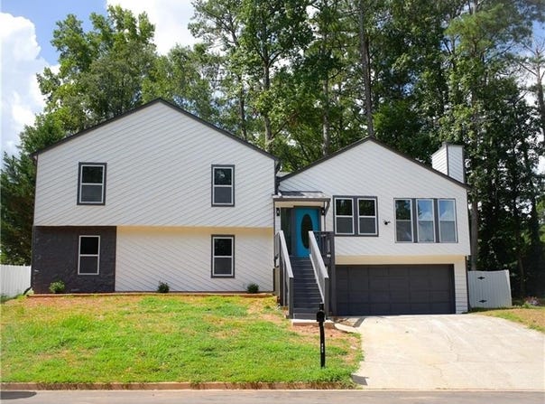 1026 Cedar Forest Court, Stone Mountain, GA 30083