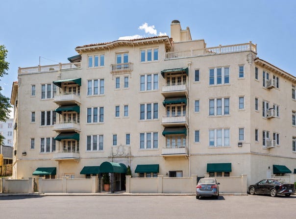 2068 Walton Way, Augusta, GA 30904