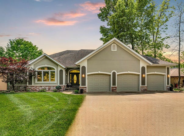 3318 Winged Foot Drive, Nixa, MO 65714