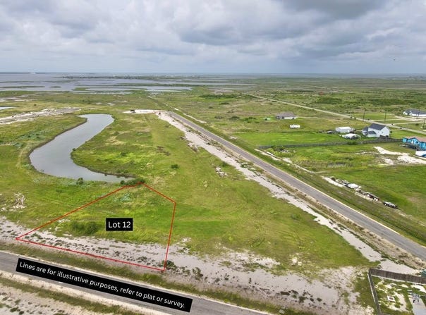 114 Holloway, ROCKPORT, TX 78382