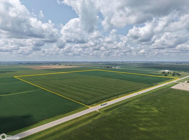 US Hwy 63, Lime Springs, IA 52155