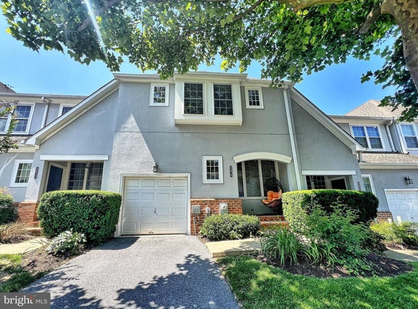 8819 HOWARD FOREST, BALTIMORE, MD 21208