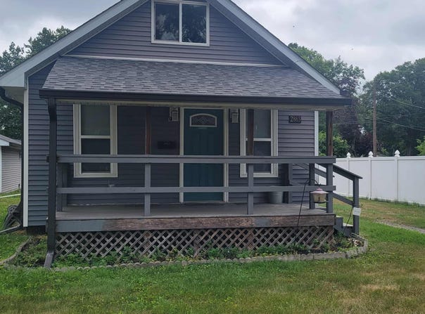 2863 Vanderburg Street, Lake Station, IN 46405
