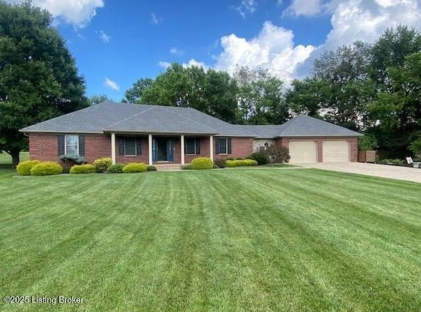 133 Twin Oaks Dr, Bardstown, KY 40004